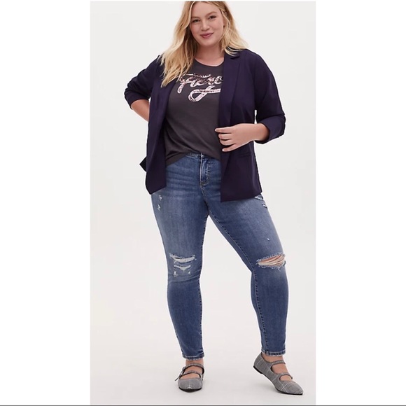 torrid Denim - TORRID Mid Rise Skinny Jeans Vintage Stretch Medium Wash Size 24R